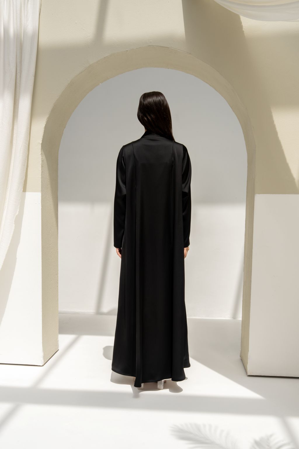The Raven Abaya