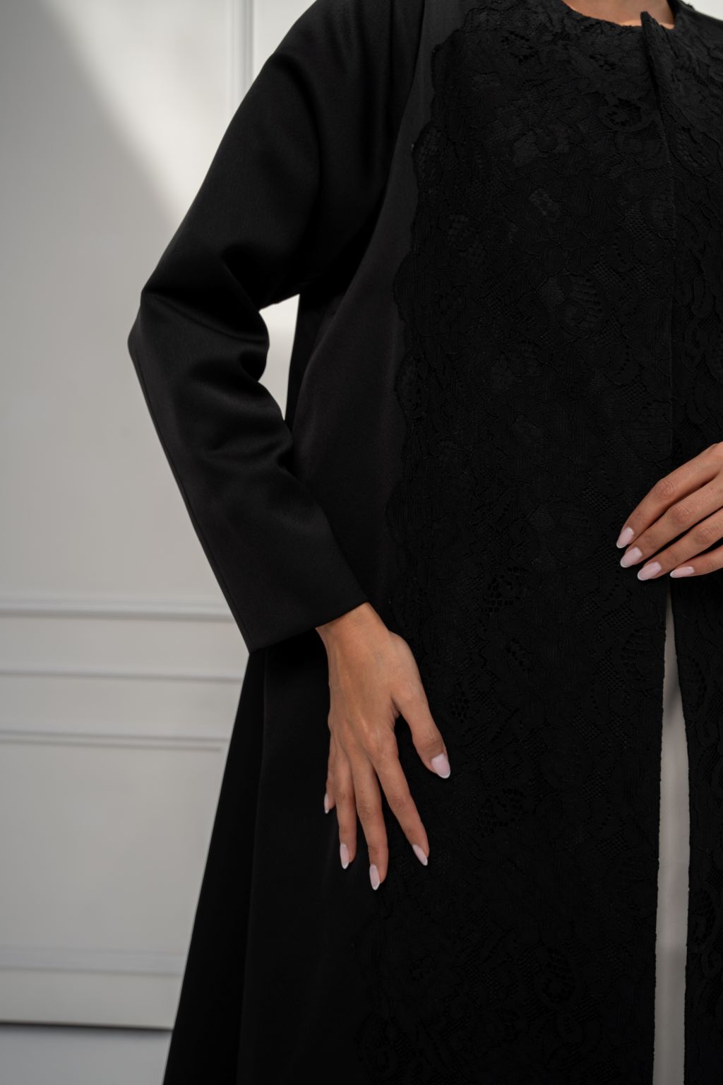Selected Lines luxury black lace Duntel abaya for women with elegant design and intricate lace detailing