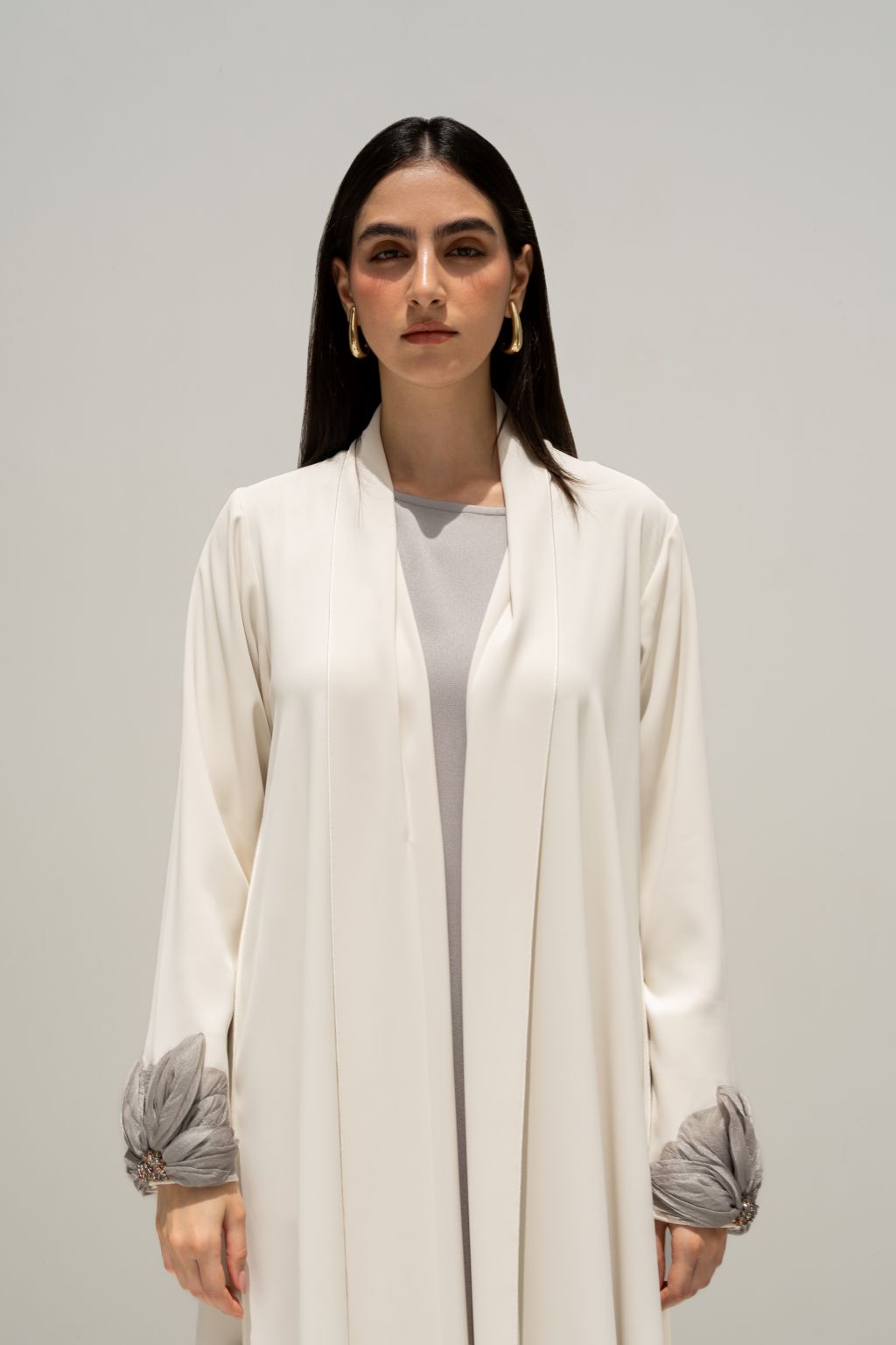 Aria Ivory Abaya