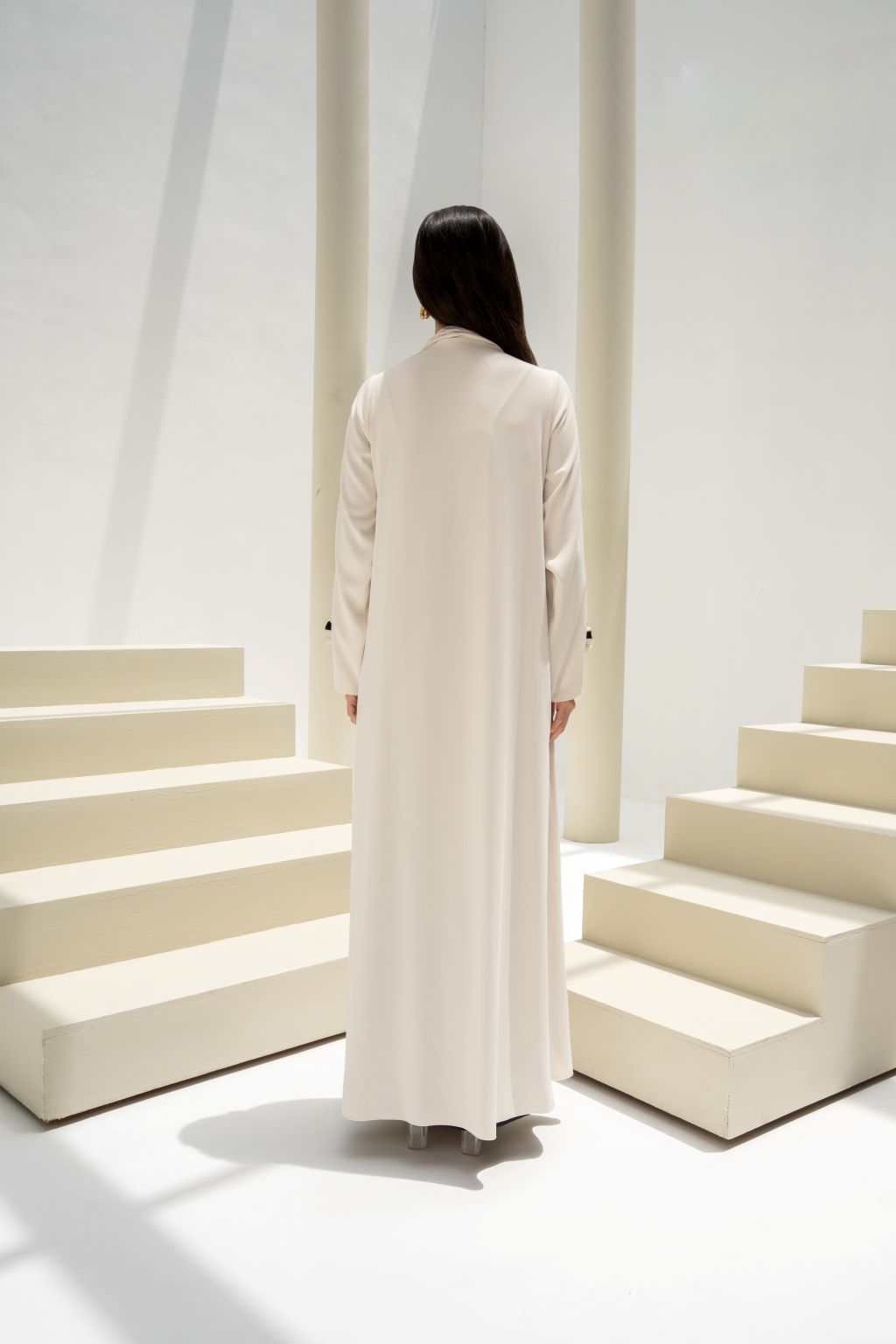 Elara Open abaya
